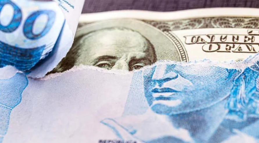 Alta nos rendimentos dos títulos americanos pressiona mercado financeiro brasileiro
