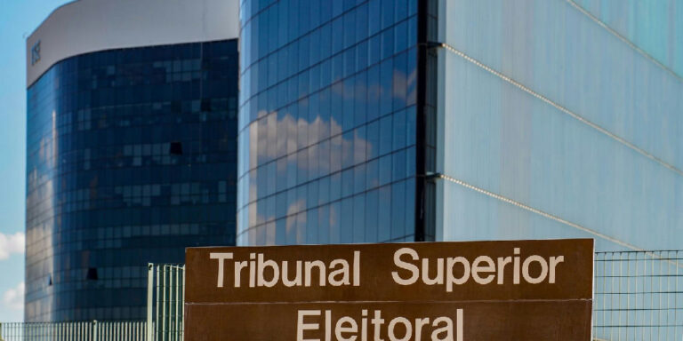 Aplicativo Pardal registra mais de 51 mil queixas sobre propaganda eleitoral irregular no TSE