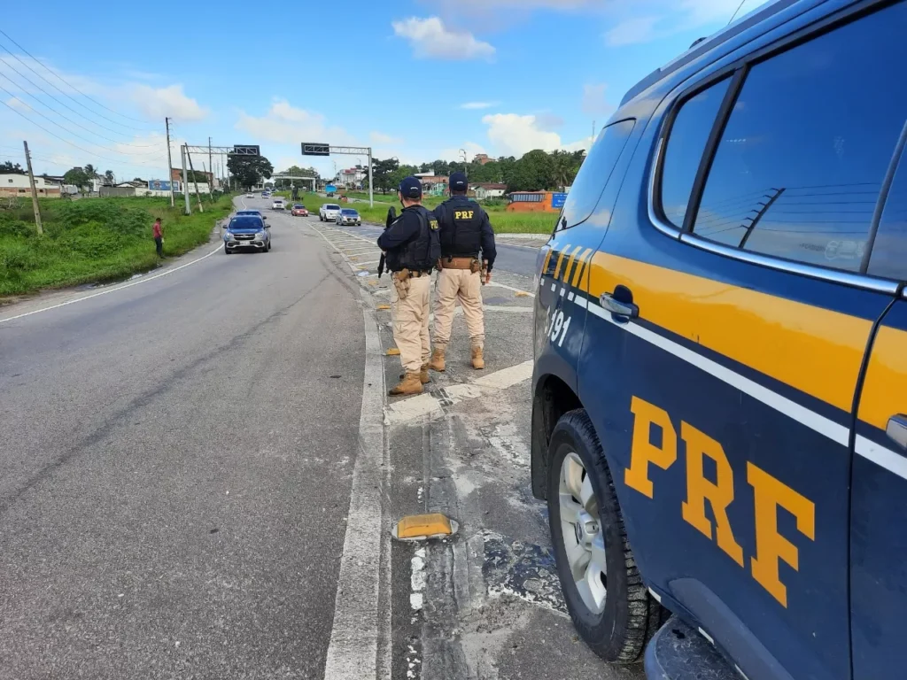 Colisão entre carro e moto na Br-230 deixa vítima fatal no Sertão da Paraíba