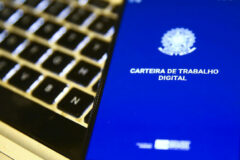 Desemprego cai para 5,3% e Brasil atinge recorde de ocupação no trimestre