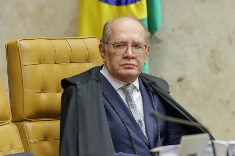 Gilmar Mendes pede correição em tribunais federais após suspeitas sobre precatórios