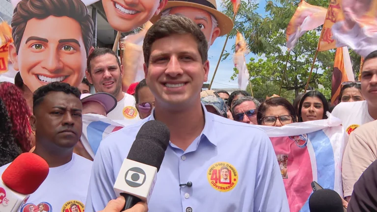 João Campos anuncia 13º do Bolsa Família e plano de quitar dívidas para famílias pernambucanas