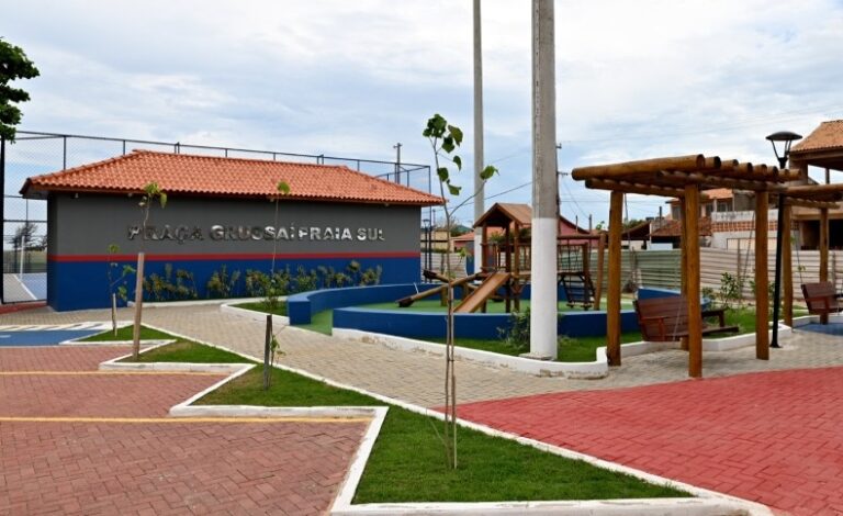 Nova praça em Grussaí reforça infraestrutura e lazer em São João da Barra