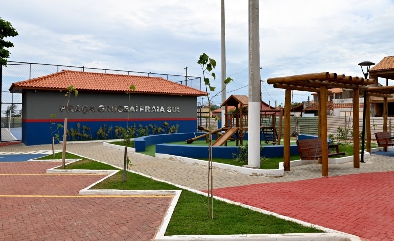 Nova praça em Grussaí reforça infraestrutura e lazer em São João da Barra
