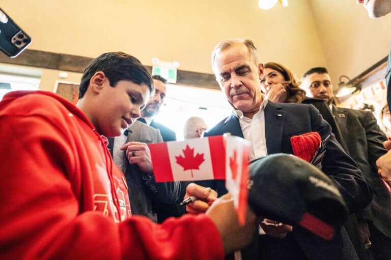 Alberta rejeita separação e segue no Canadá após votação decisiva nesta terça-feira