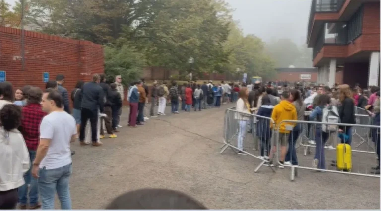 Brasileiros no exterior iniciam votação nas eleições de 2026
