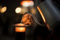Café com especiarias: entenda a ciência por trás da mistura de gengibre e canela