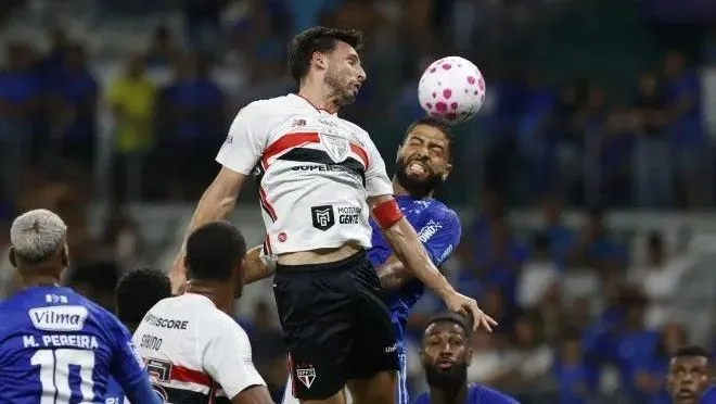 Calleri admite desempenho abaixo do esperado em derrota do São Paulo para o Cruzeiro