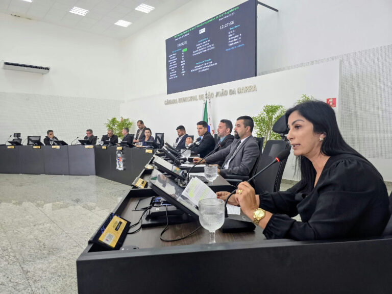 Câmara de São João da Barra debate inclusão de estudantes estaduais e federais em programa de apoio