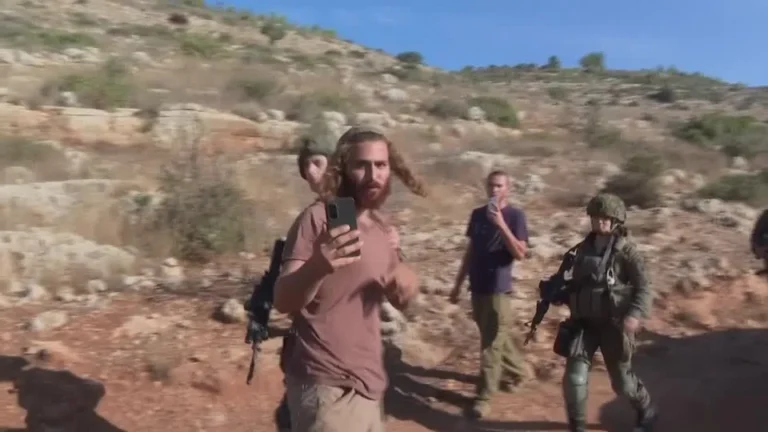 Colonos israelenses intensificam ações e geram tensão durante colheita na Cisjordânia