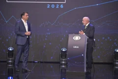 Esquadrão antibomba vistoria veículo de Flávio Bolsonaro em SP durante debate na Band