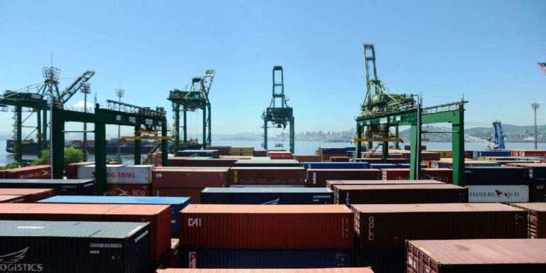 Exportações de petróleo e commodities levam balança comercial a saldo positivo de US$ 7,74 bilhões