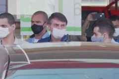 Fachin dá cinco dias para PGR reavaliar pedido de arquivamento de inquérito sobre Bolsonaro
