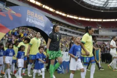 Flávio Bolsonaro e Lula detalham planos para o esporte na disputa eleitoral