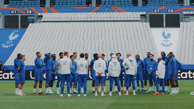 França e Itália se enfrentam em duelo decisivo pela Nations League no Stade de France