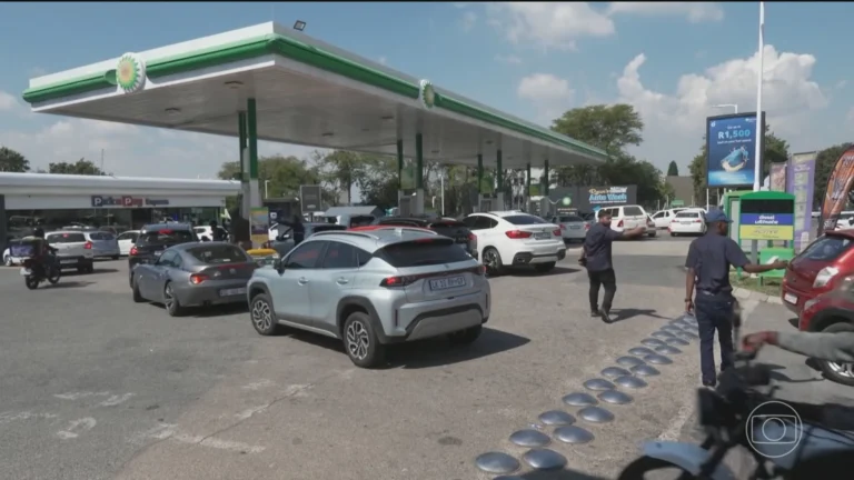 G7 libera 100 milhões de barris de reservas estratégicas para conter crise do diesel