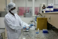 Governo isenta de impostos compras internacionais para universidades e institutos públicos