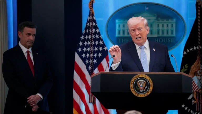 Governo Trump destina US$ 1 milhão para apoiar grupos brasileiros em oposição ao STF