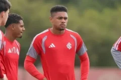 Internacional recorre ao STJD para tentar liberação de Victor Gabriel antes do Gre-nal