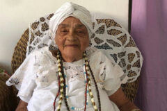 Liderança centenária do candomblé, Mãe Senhora de Ewá falece aos 104 anos em Salvador