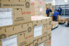 Logística das eleições: tribunais distribuem urnas e finalizam preparação das seções