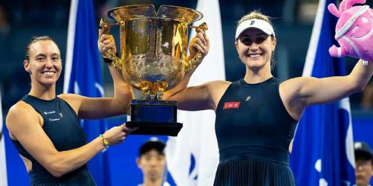 Luisa Stefani conquista título no WTA 1000 de Pequim e atinge marca histórica