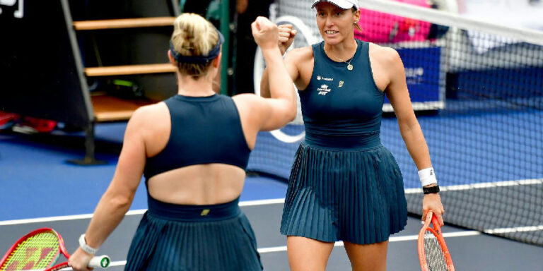 Luisa Stefani e Gabriela Dabrowski avançam às quartas do WTA 1000 de Pequim