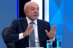 Lula afirma que nunca buscou apoio de partidos para suas campanhas eleitorais