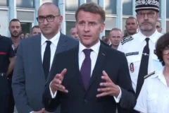 Macron classifica ataque em Paris como terrorismo e racismo que muda rumo da França