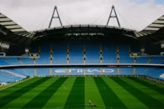 Manchester City recebe o Ipswich para defender liderança e manter 100% de aproveitamento
