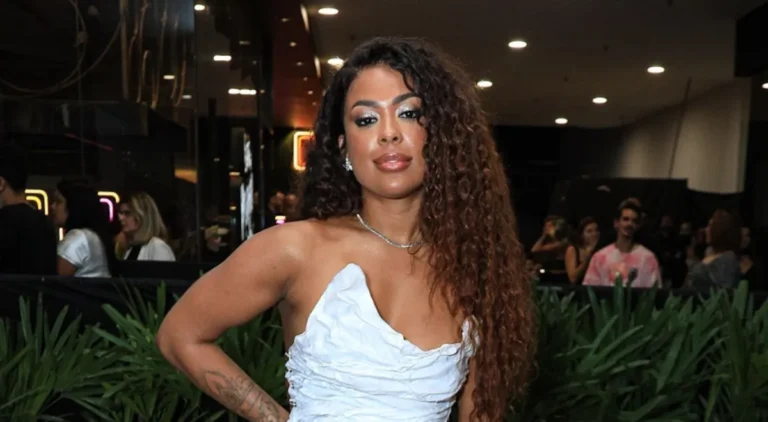 Marvvila expõe drama com stalker que insiste em relacionamento imaginário