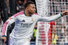 Mbappé comanda goleada do Real Madrid sobre o Sevilla no Espanhol