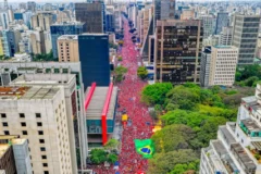 Mobilização de rua pró-Lula marca retomada de fôlego do PT em capitais