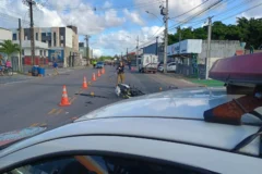 Motorista envolvido em acidente fatal com motociclista se entrega à polícia em João Pessoa