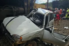 Motorista ferido em colisão com trem em juiz de fora segue grave e passará por transferência