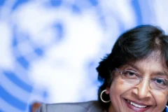 Navi Pillay recebe Prêmio Nobel da Paz 2026 por trajetória em defesa do direito internacional