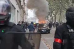 Protestos na França escalam com confrontos violentos em Paris e Nantes