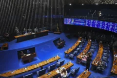 Senado intensifica debates sobre o fim da escala 6x1 com votação prevista para quarta-feira