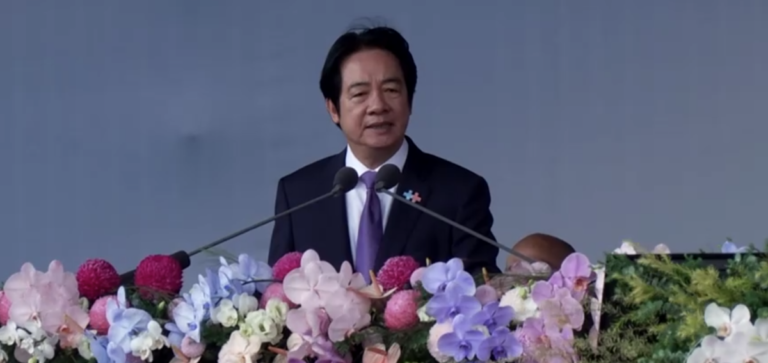 Sob pressão da China, presidente de Taiwan reafirma compromisso com liberdade e soberania