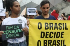 Sociedade civil entrega nota ao TSE e alerta sobre riscos de censura nas redes