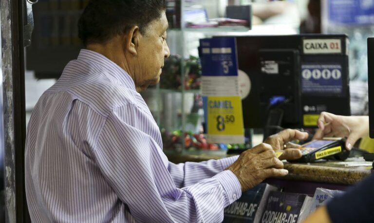 Três décadas de BPC pouparam SUS de 13 milhões de internações e 571 mil óbitos