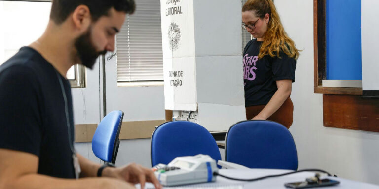 Tribunal Regional Eleitoral altera apenas um local de votação no Rio