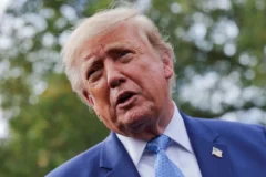 Trump descarta restrições ao diesel e comenta cenário eleitoral no Brasil