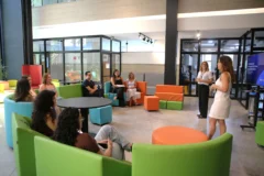 Unit reformula metodologias de ensino para atender novos perfis de estudantes