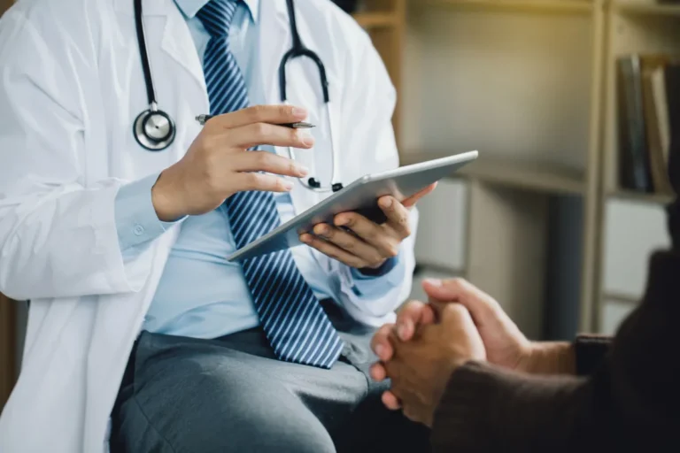 Utah inicia projeto piloto para renovação de receitas médicas via inteligência artificial