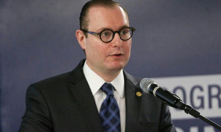 Zanin aciona PGR e AGU em ação do PSD que quer segundo turno no Rio