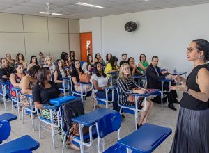 Programa Família Acolhedora, bloco A cidade universitária. Macaé/RJ.