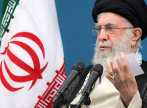 O líder supremo do Irã, aiatolá Ali Khamenei, morto em ataque dos EUA e Israel  • Gabinete ...