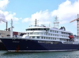Navio de cruzeiro Hondius após a morte de 3 passageiros em um surto de hantavírus  • Reuters
