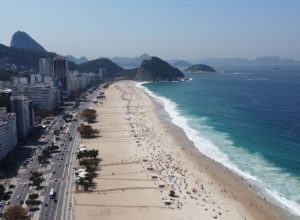 Praia de Copacabana.  • Foto: Rafael Catarcione / Riotour